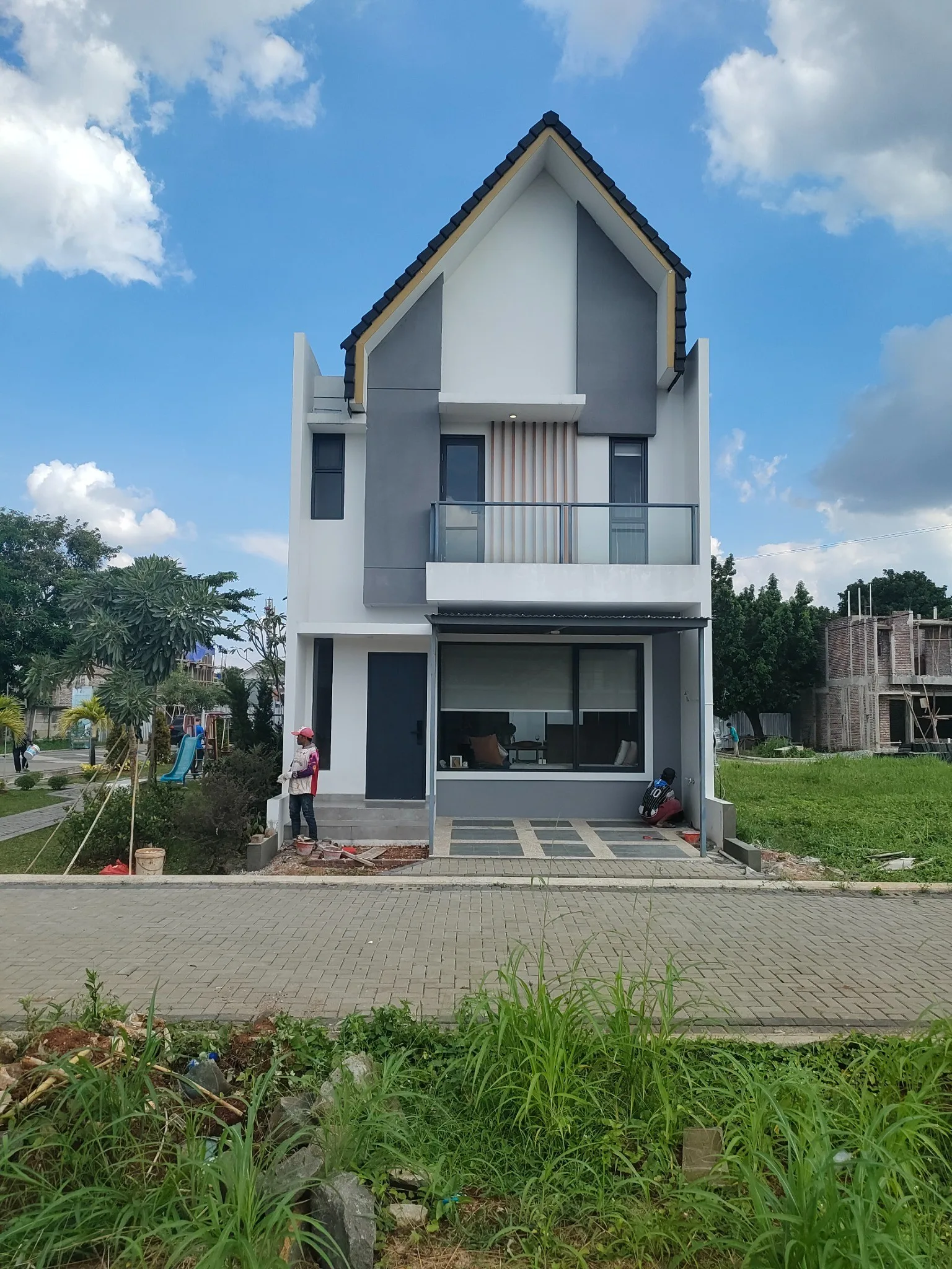 CHERRYWOODS BINTARO